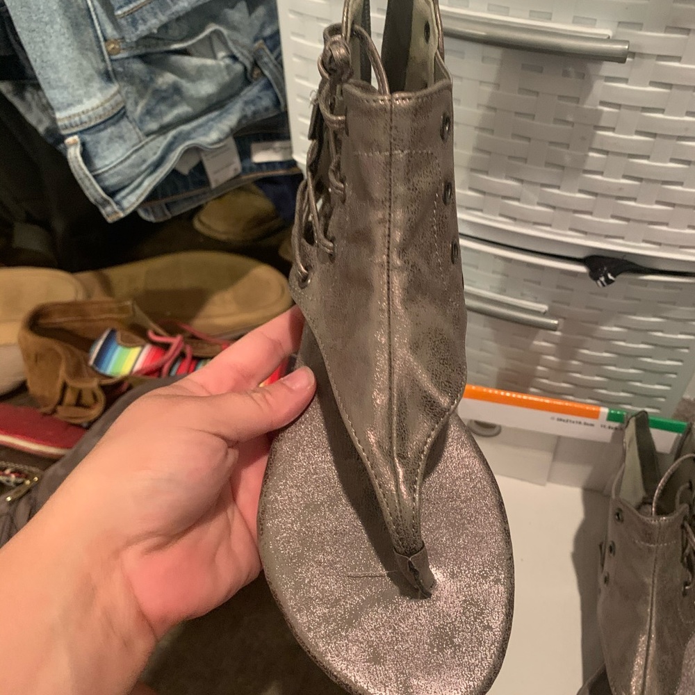 Shoes - Picture 1 of 2
